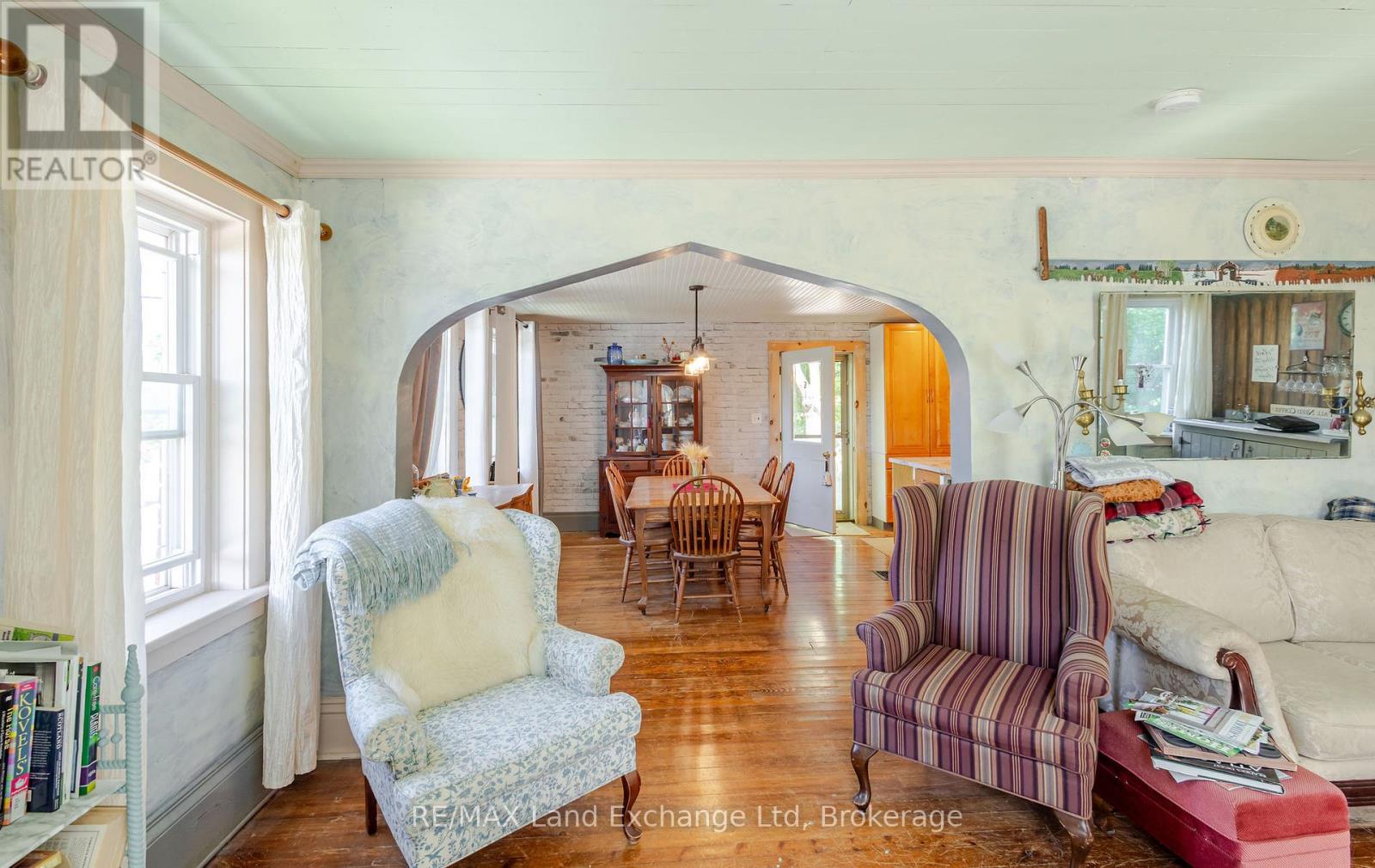 Photo 13 of 3095 Old Mill Street, Howick ON