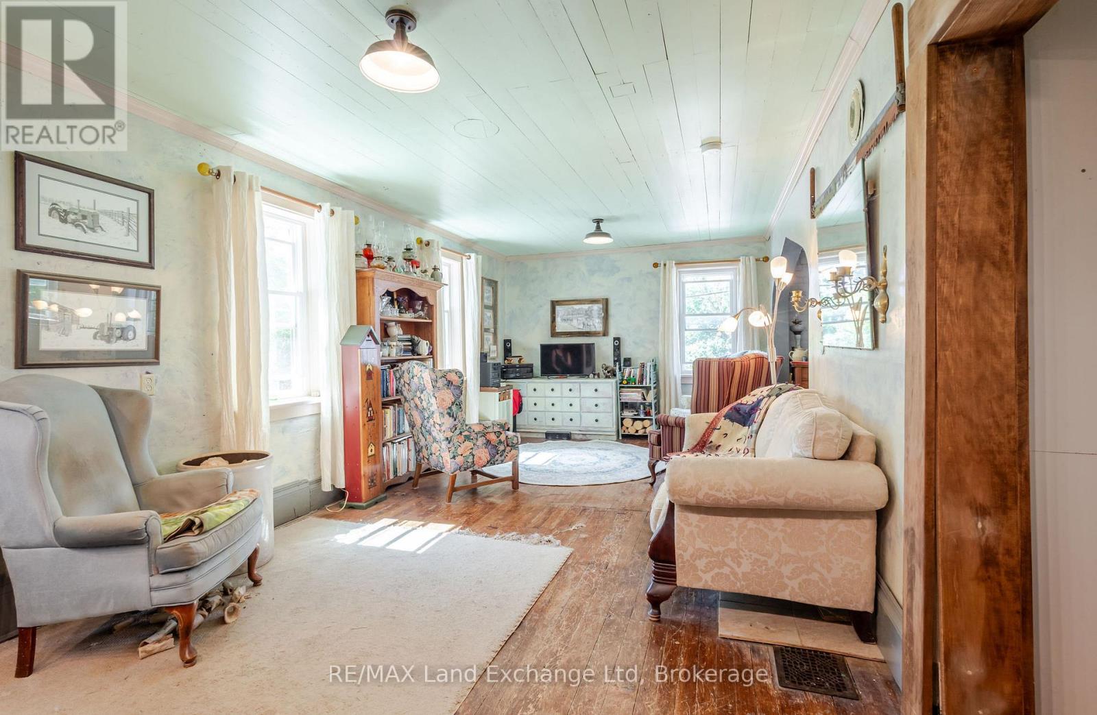 Photo 14 of 3095 Old Mill Street, Howick ON