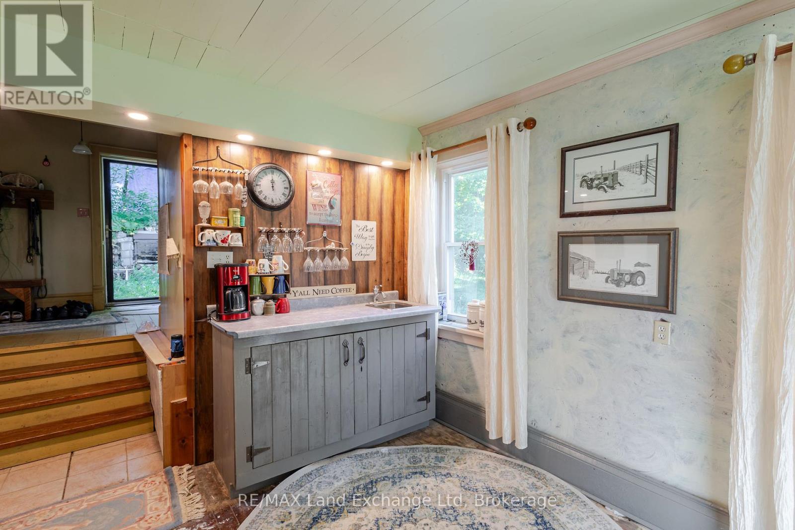 Photo 15 of 3095 Old Mill Street, Howick ON