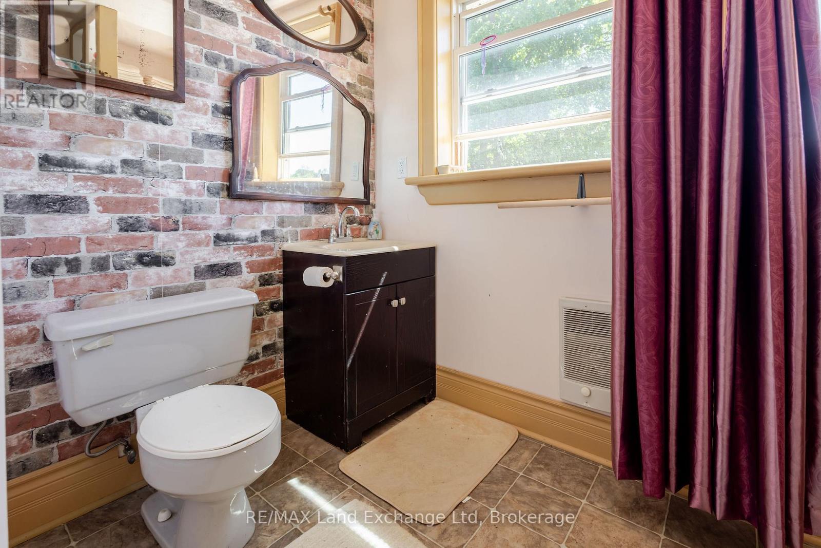 Photo 27 of 3095 Old Mill Street, Howick ON