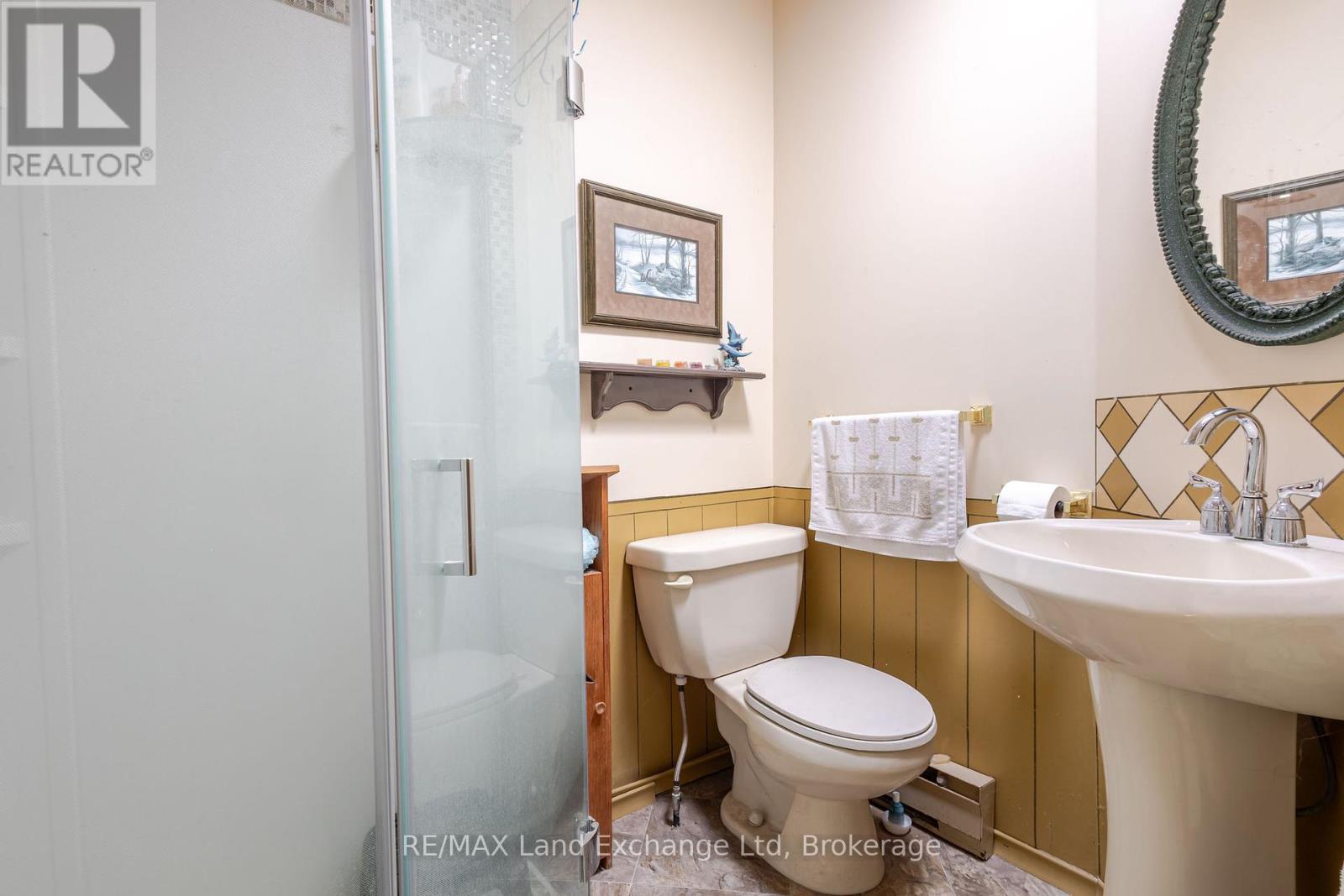 Photo 31 of 3095 Old Mill Street, Howick ON