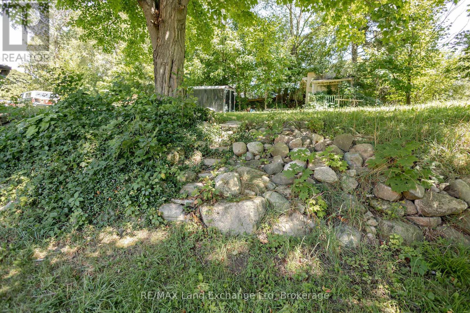 Photo 34 of 3095 Old Mill Street, Howick ON
