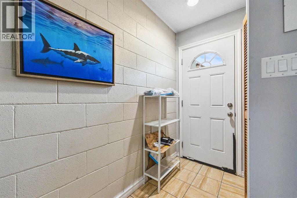 Multi-family House for Sale in /  Street SW Glenbrook Calgary 