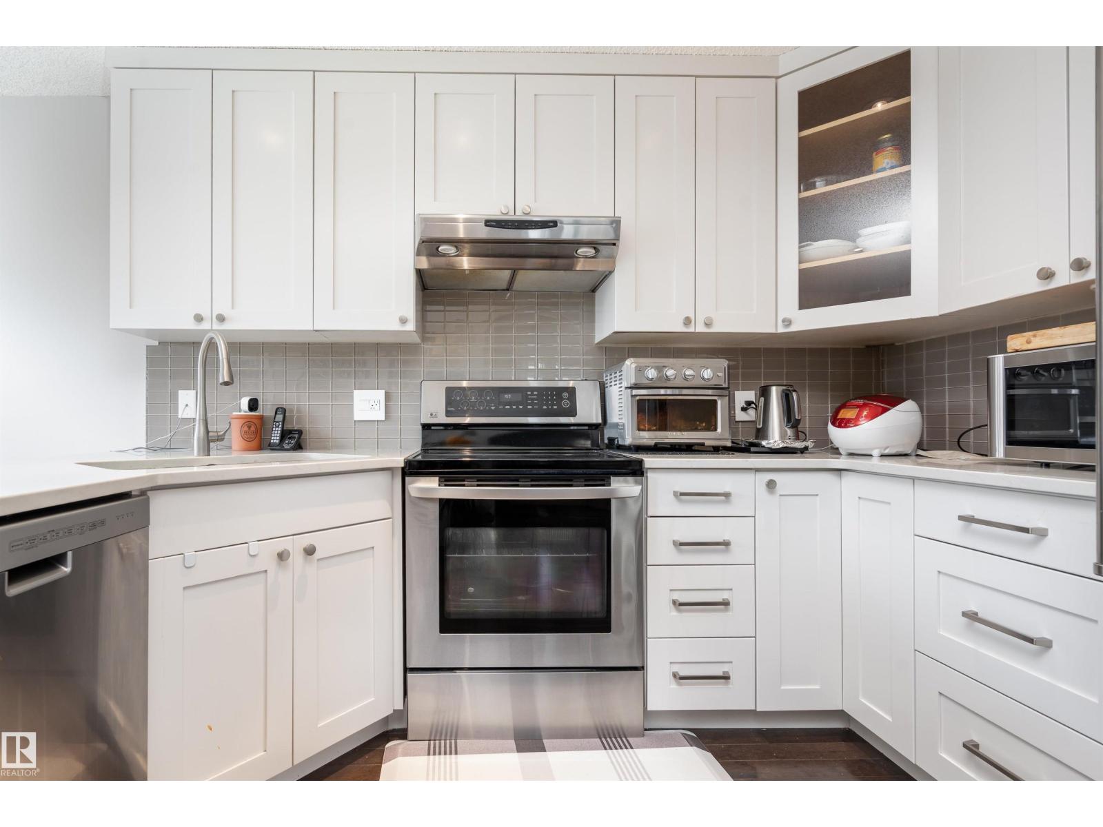 Photo 4 of 174 Oeming Rd Nw, Edmonton AB