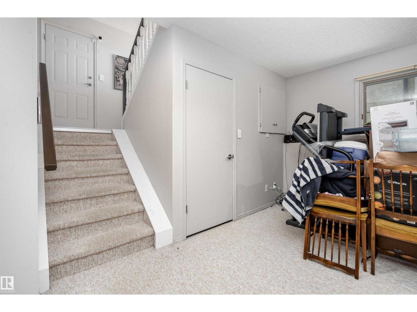 Photo 29 of 174 Oeming Rd Nw, Edmonton AB