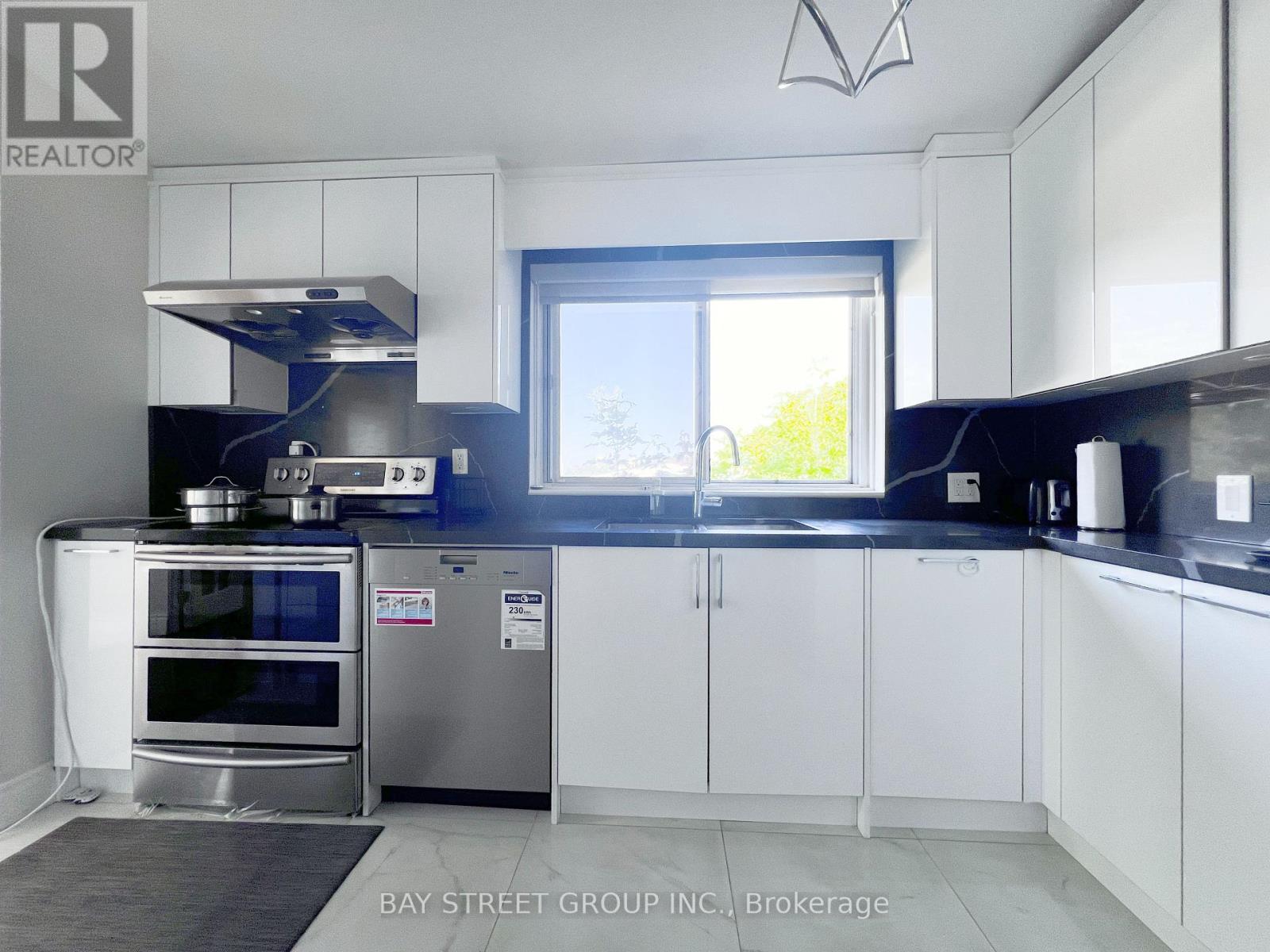 Photo 1 of Main 41 Northey Drive, Toronto ON