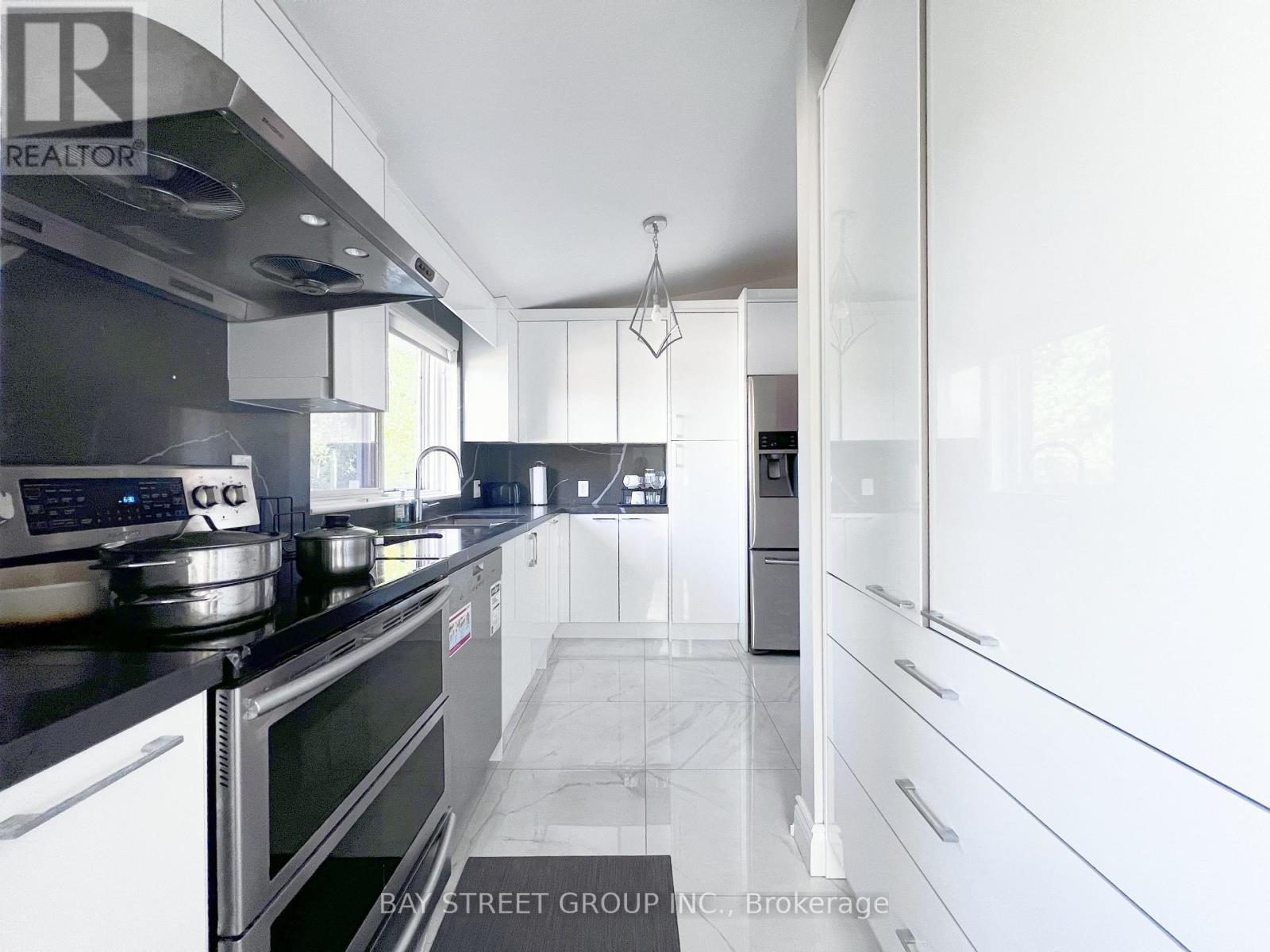 Photo 14 of Main 41 Northey Drive, Toronto ON