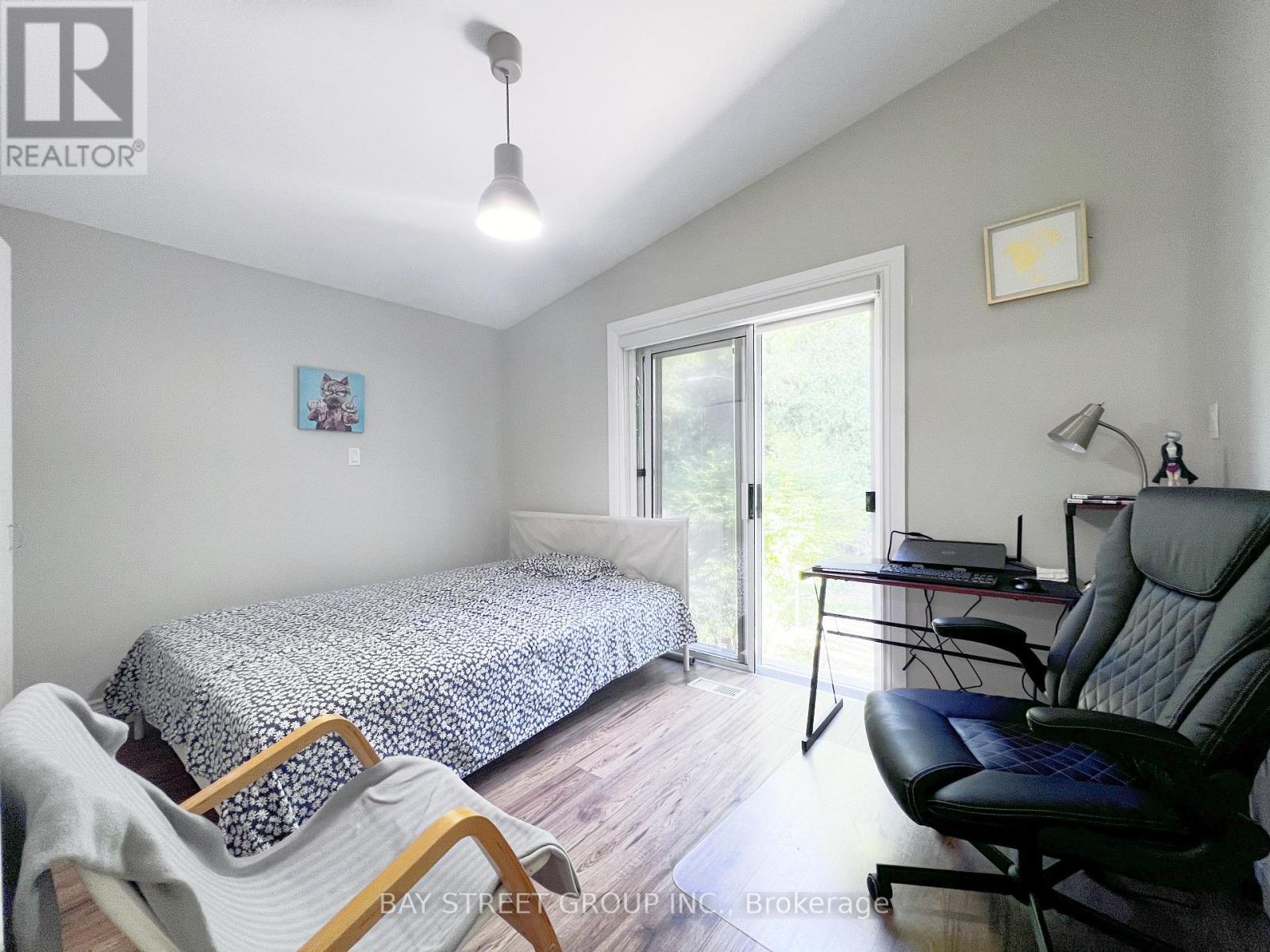 Photo 33 of Main 41 Northey Drive, Toronto ON