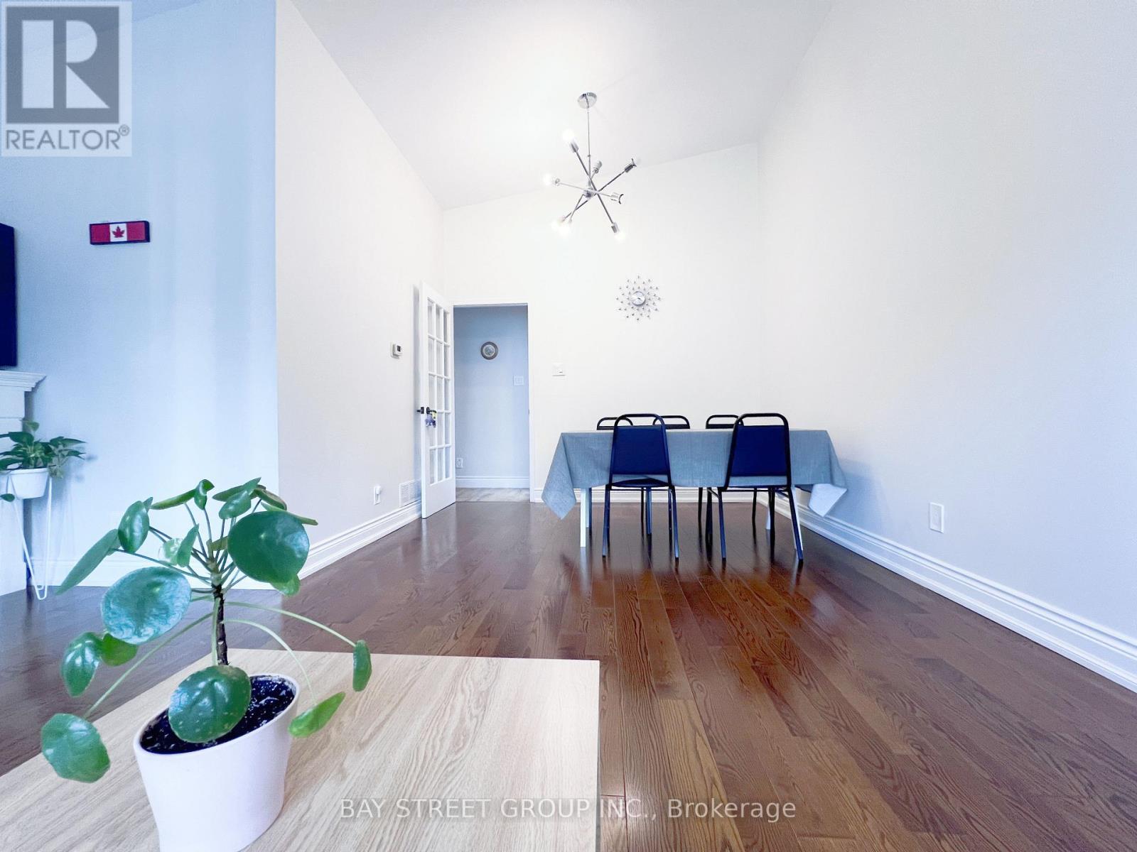 Photo 6 of Main 41 Northey Drive, Toronto ON