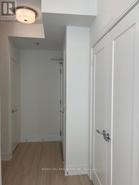 Photo 4 of 1505 310 Tweedsmuir Avenue, Toronto ON