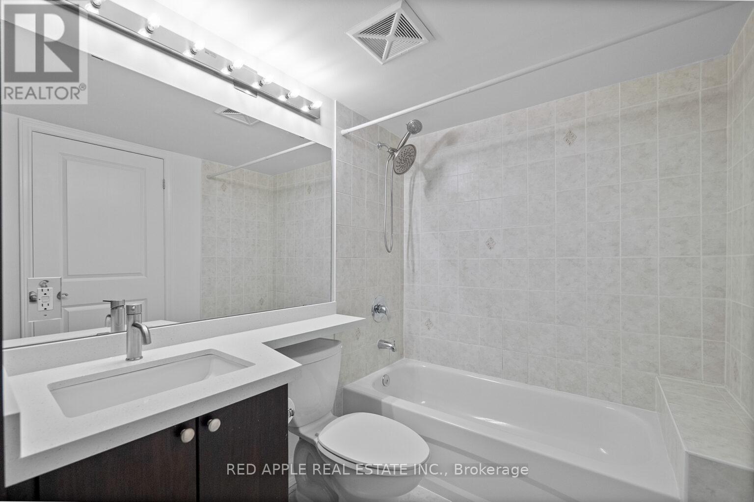 Photo 28 of 213 872 Sheppard Avenue W, Toronto ON