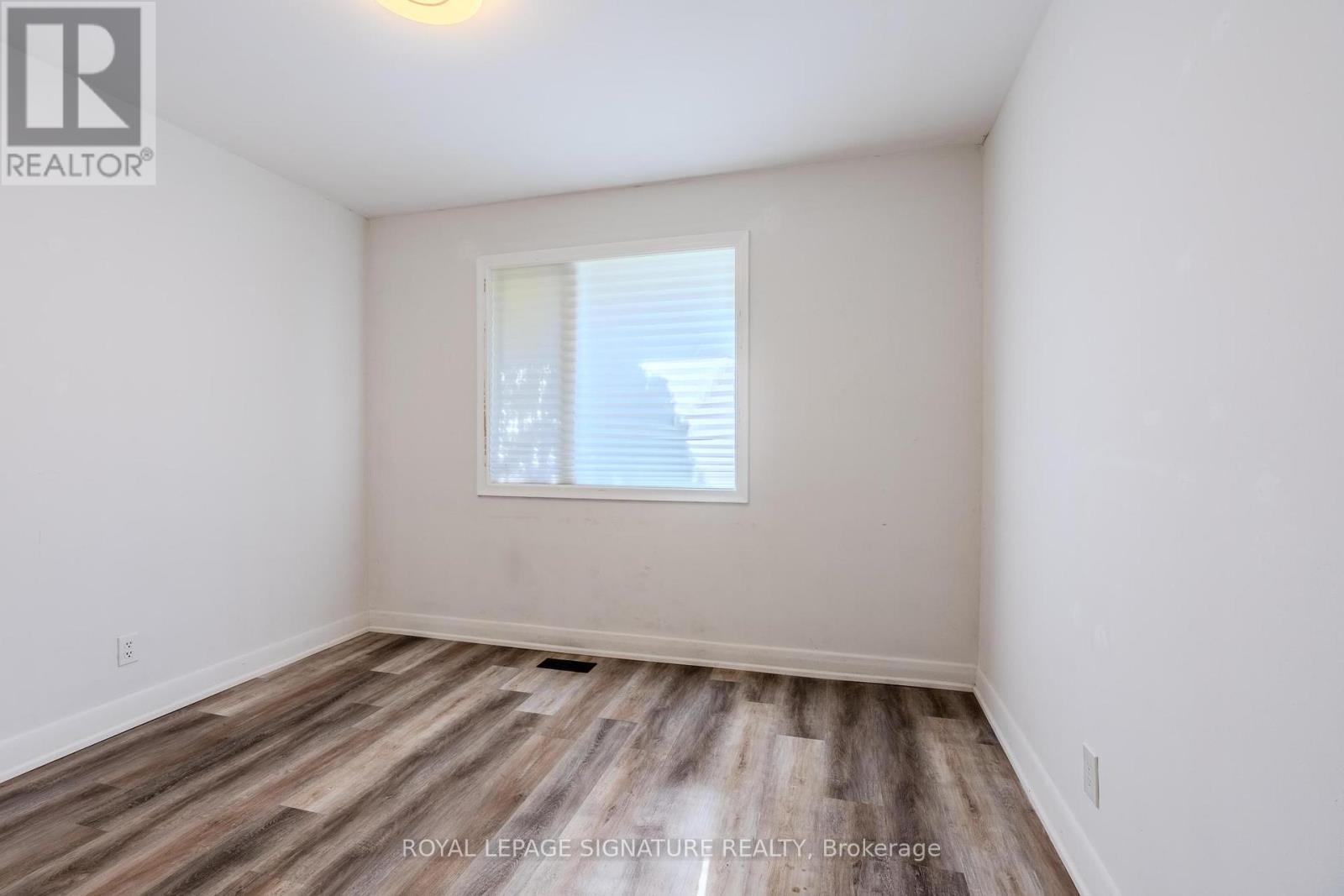 Photo 19 of 18 Greengate Road, Toronto ON