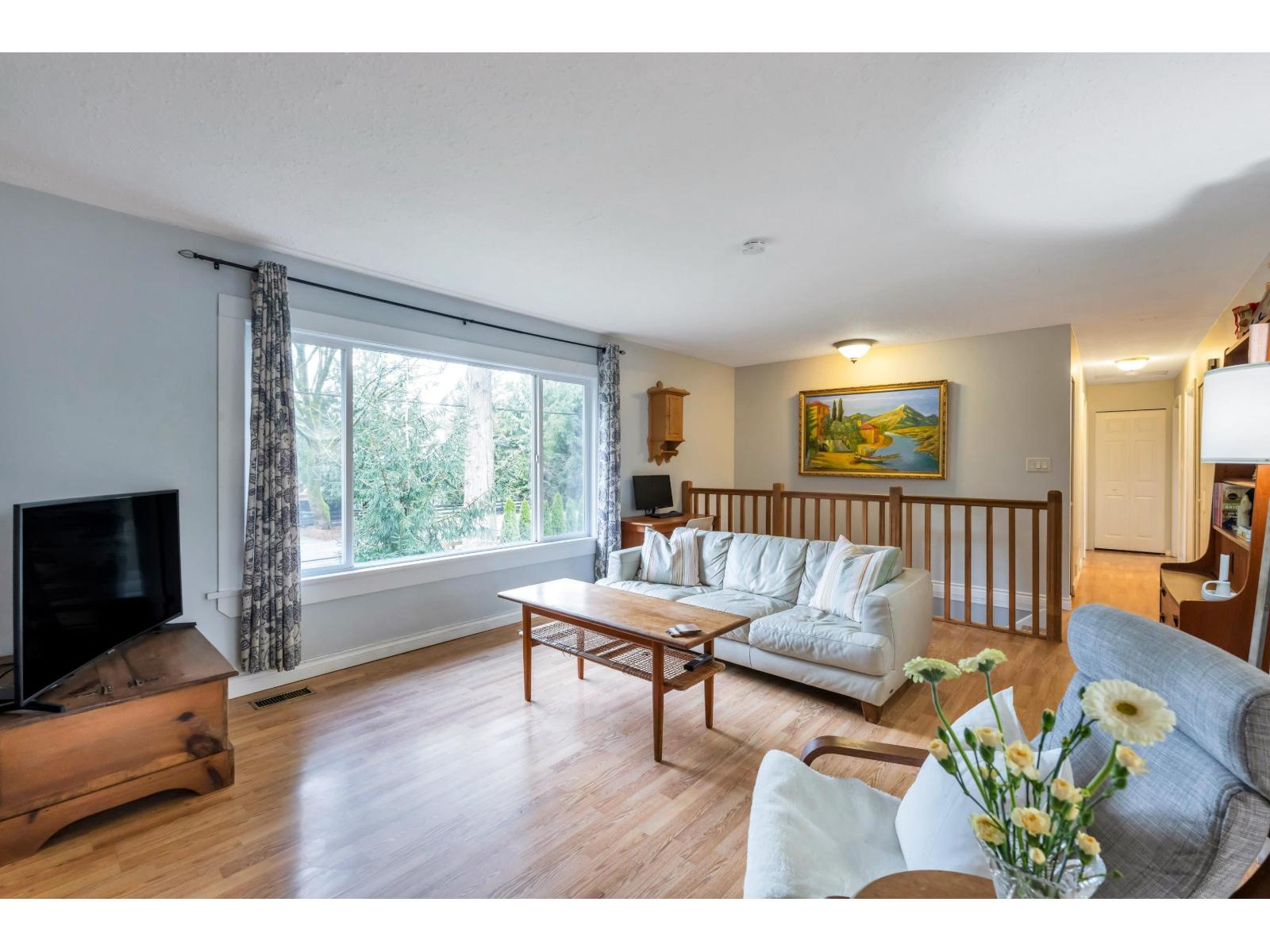 Photo 12 of 1734 196 Street, Langley BC