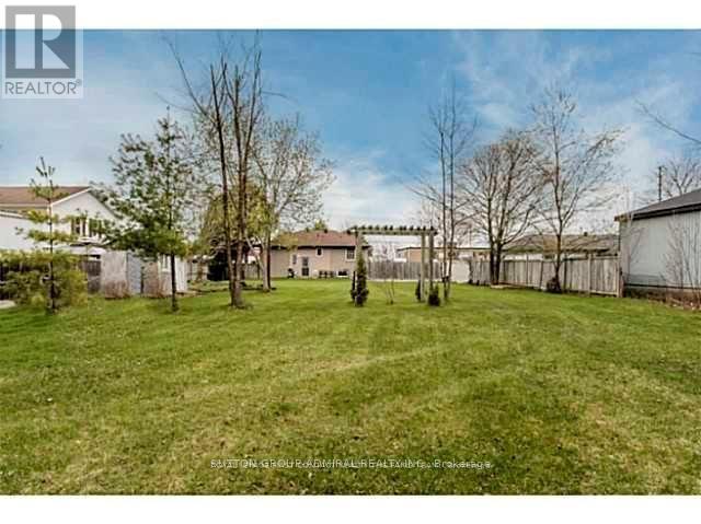 Photo 10 of 66 Patterson Road, Barrie ON