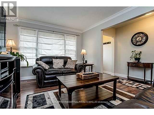Photo 5 of 66 Patterson Road, Barrie ON