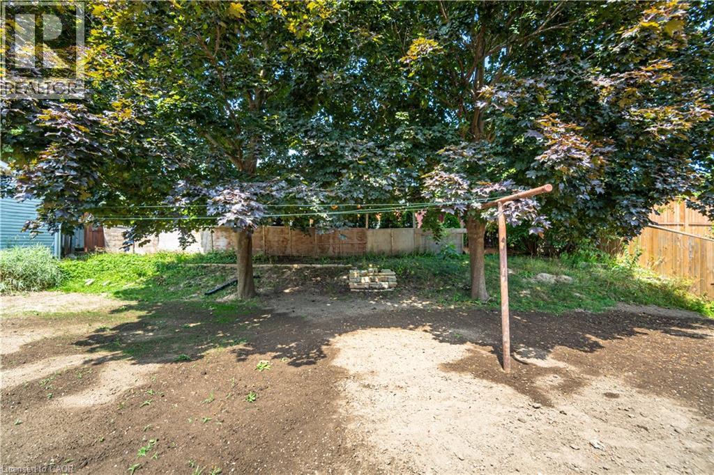 Photo 32 of 214 Forest Hill Drive Unit Lower, Kitchener ON