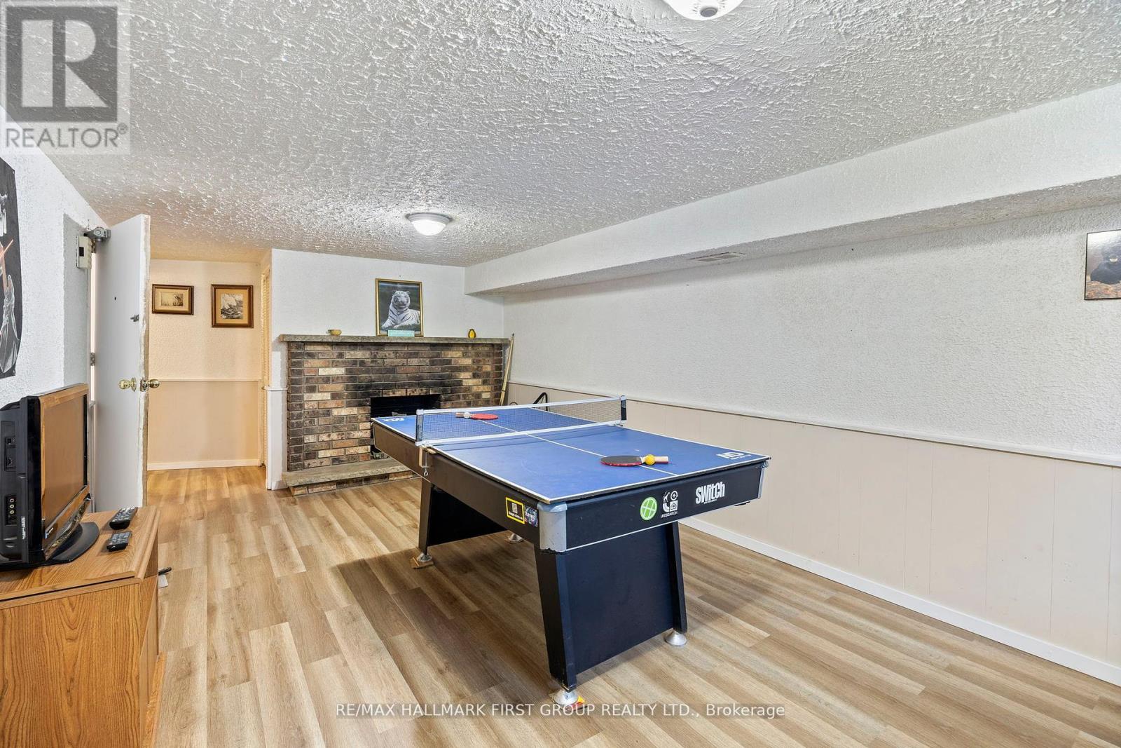 Photo 1 of 121 Emperor Street, Ajax ON