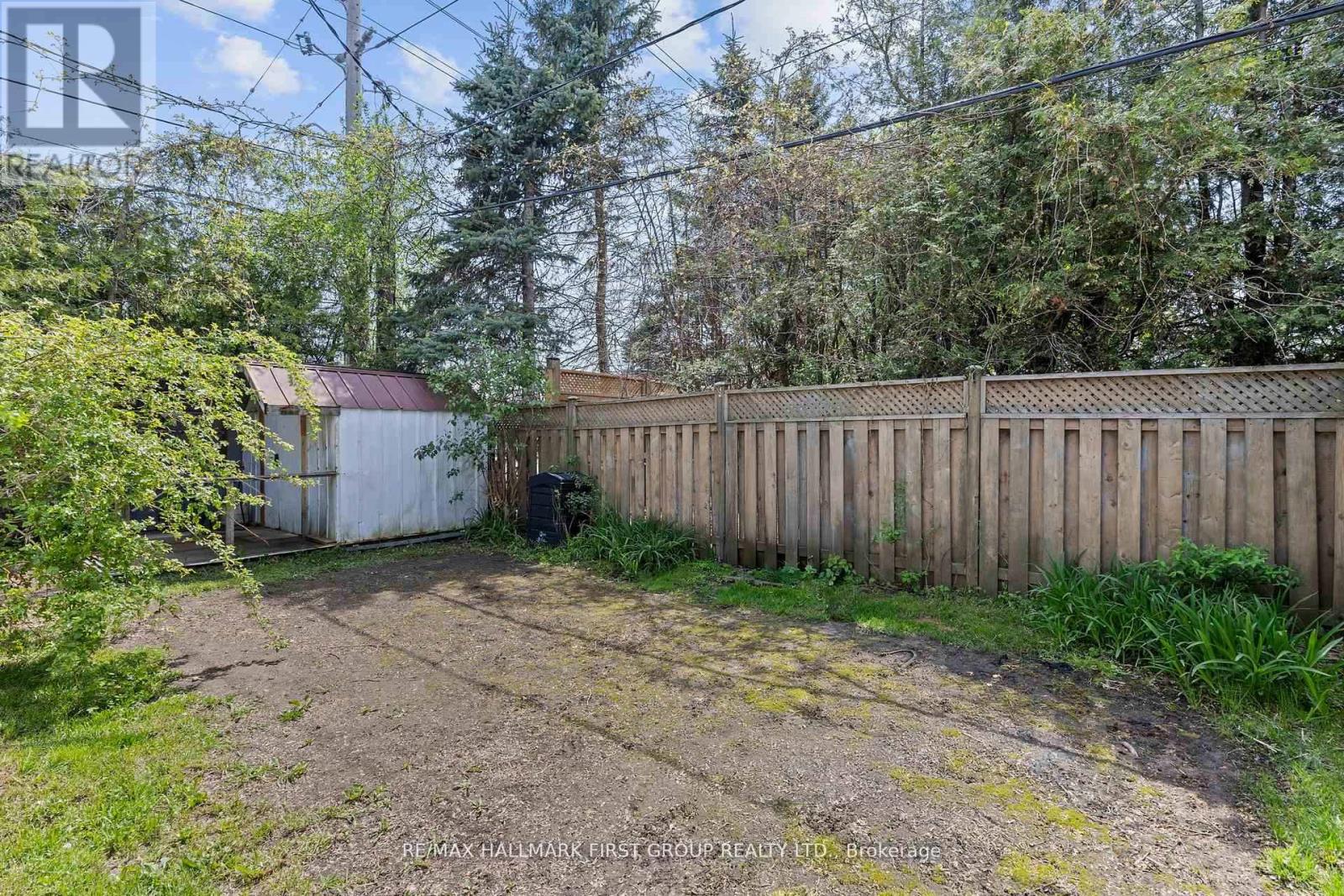 Photo 30 of 121 Emperor Street, Ajax ON