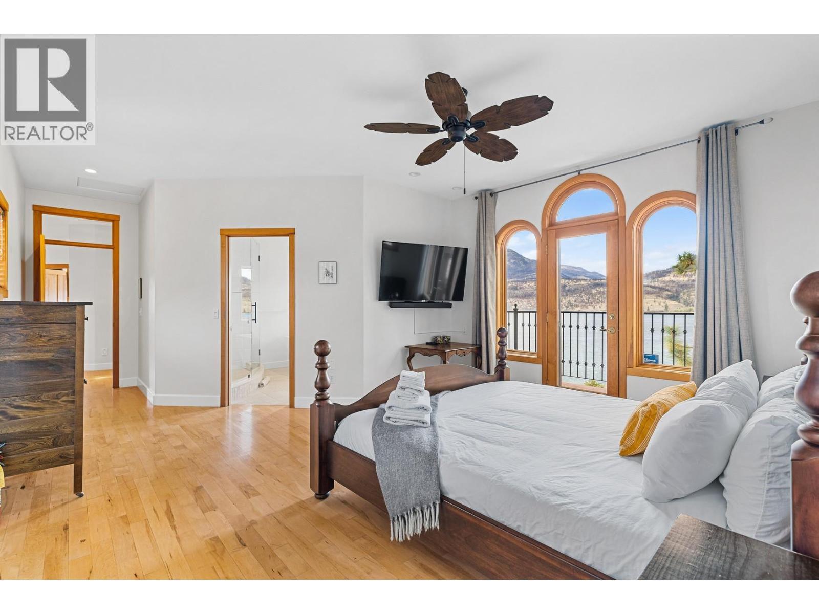  414 Herbert Heights Road, Kelowna