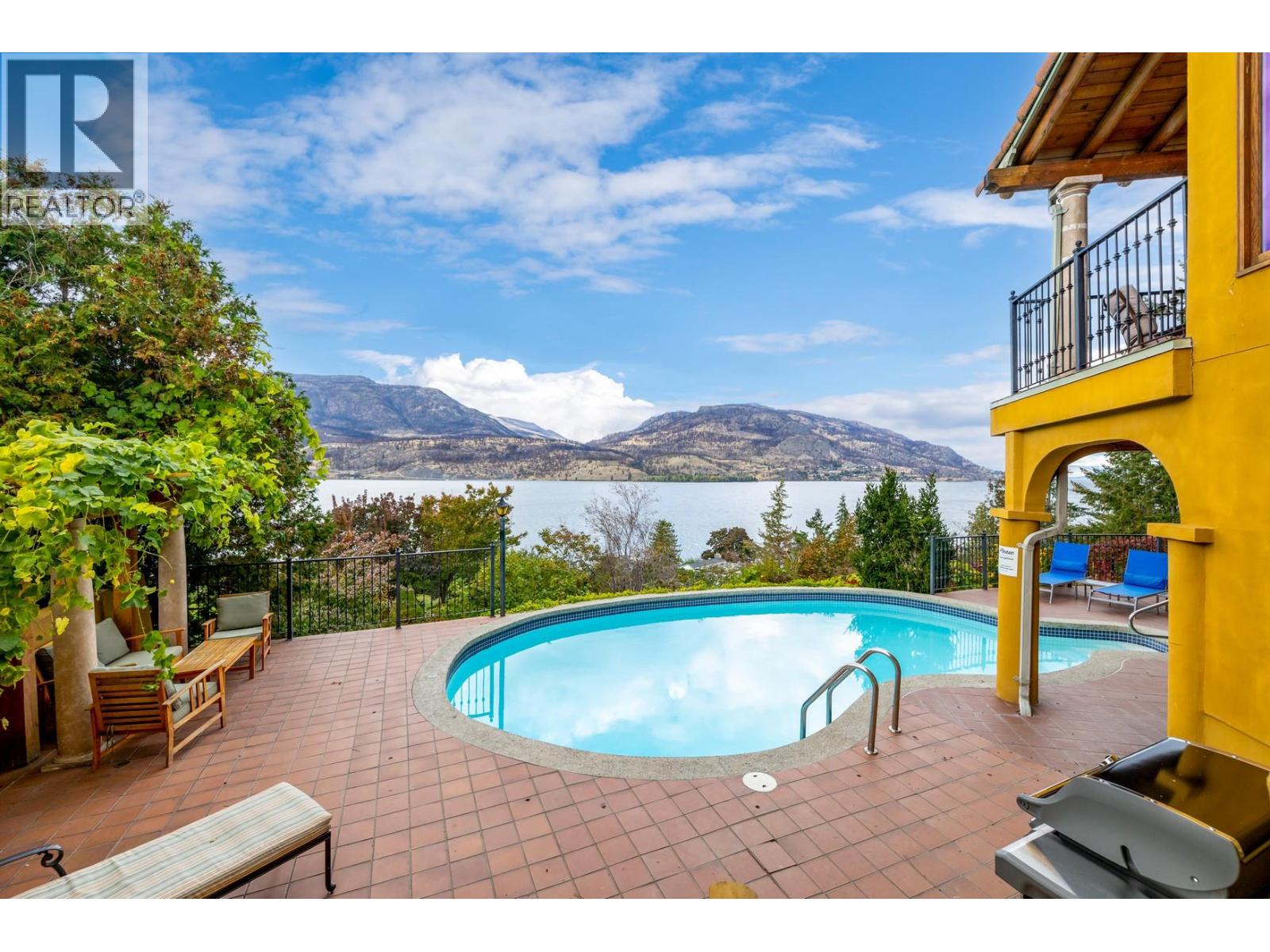  414 Herbert Heights Road, Kelowna