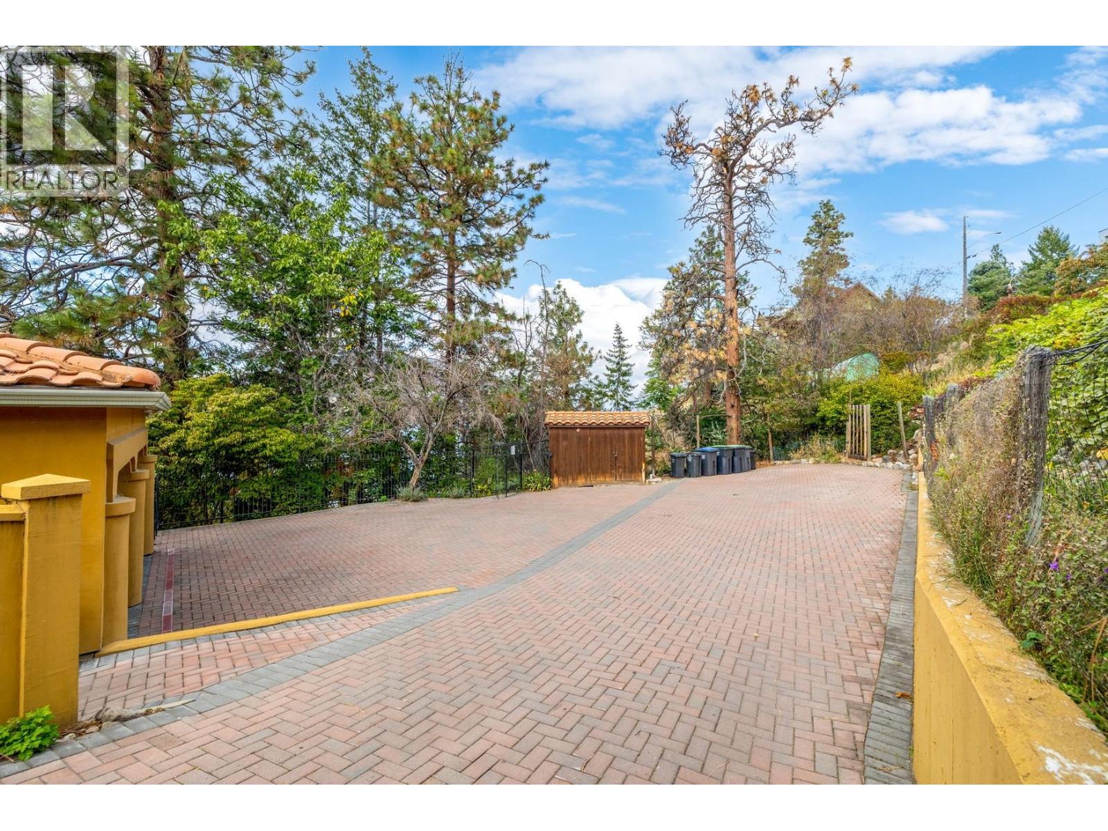  414 Herbert Heights Road, Kelowna