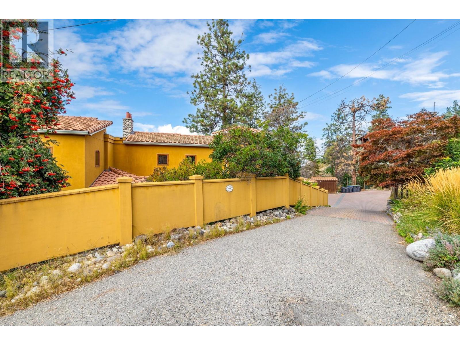  414 Herbert Heights Road, Kelowna