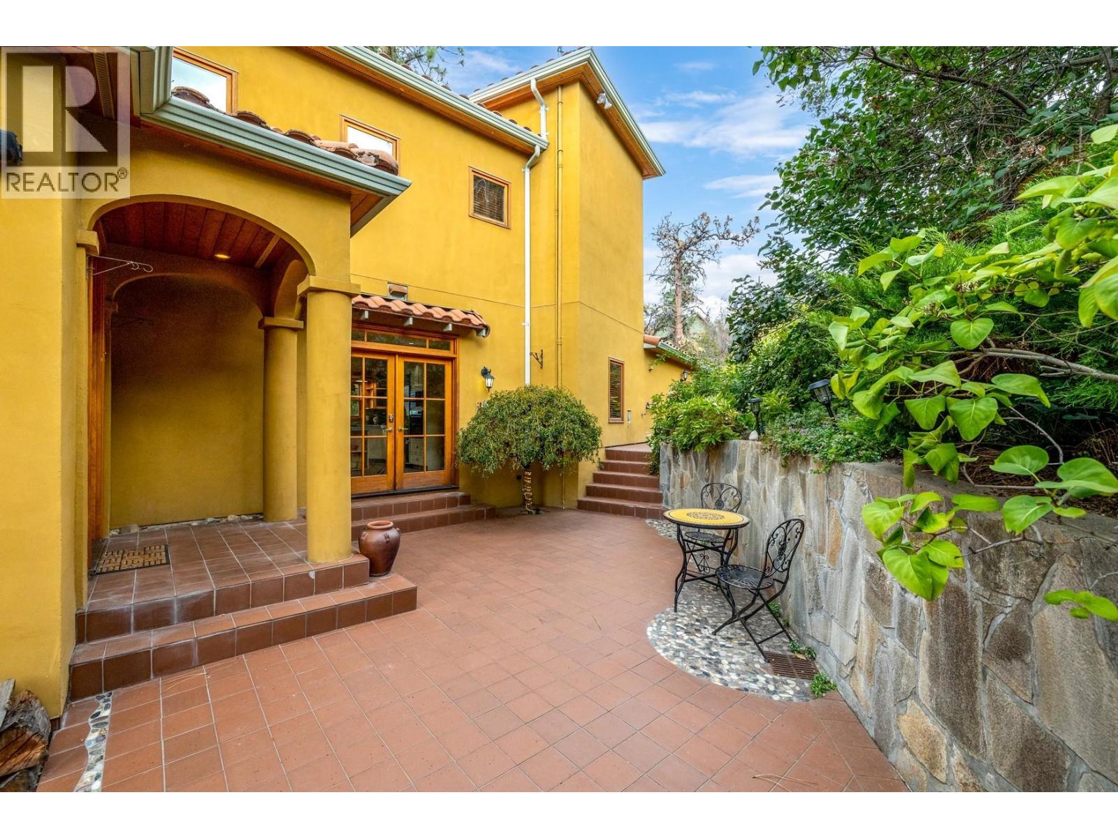  414 Herbert Heights Road, Kelowna