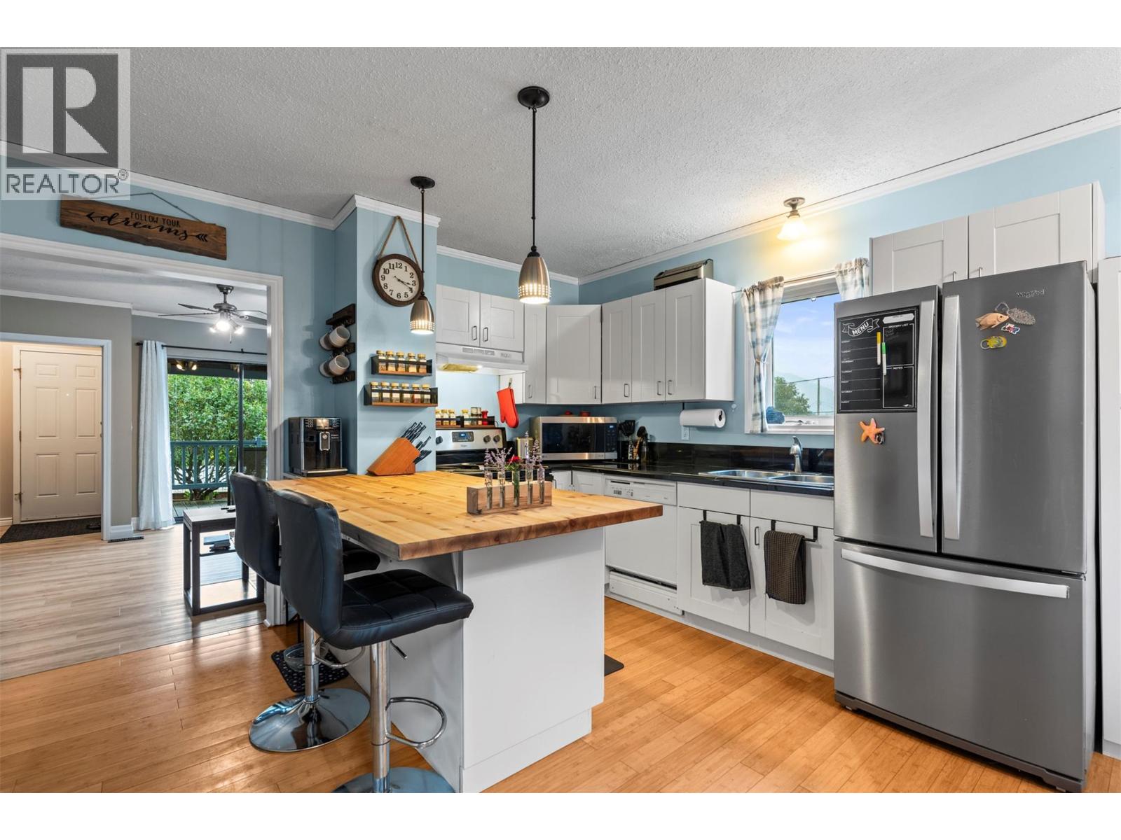 Photo 6 of 728 Mill Avenue, Enderby BC
