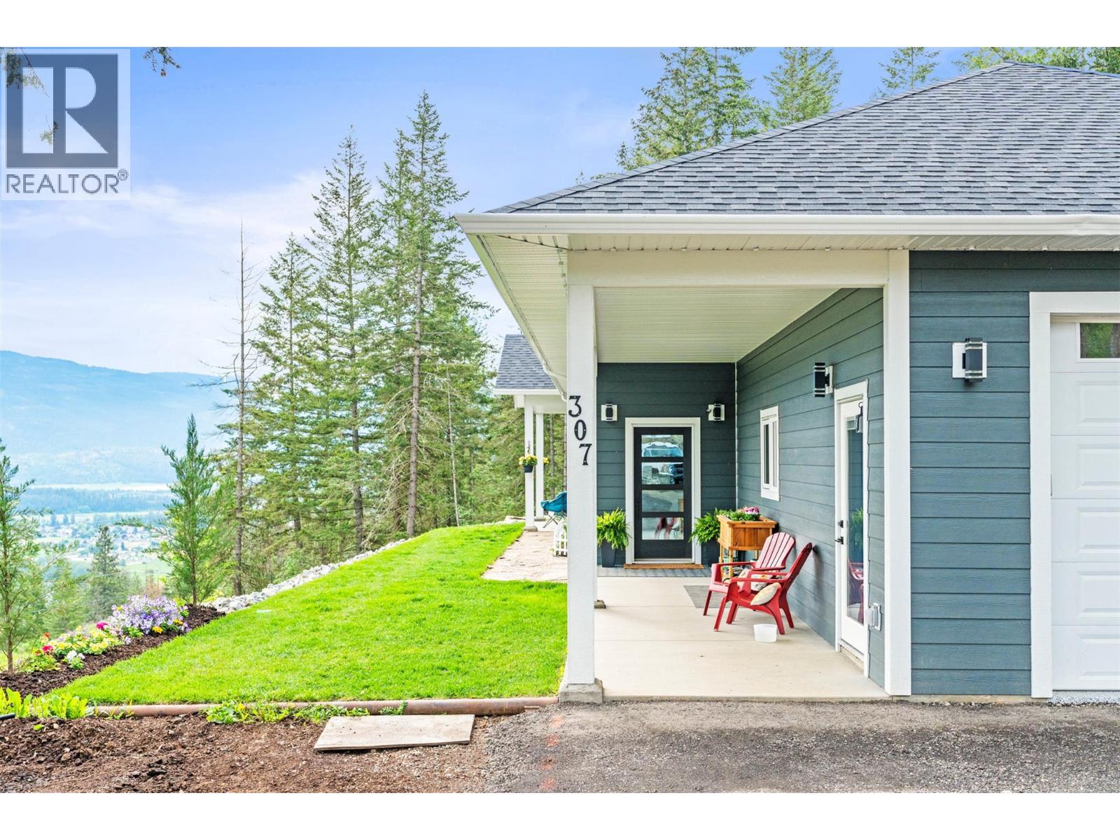 307 Oxbow Place, Enderby
