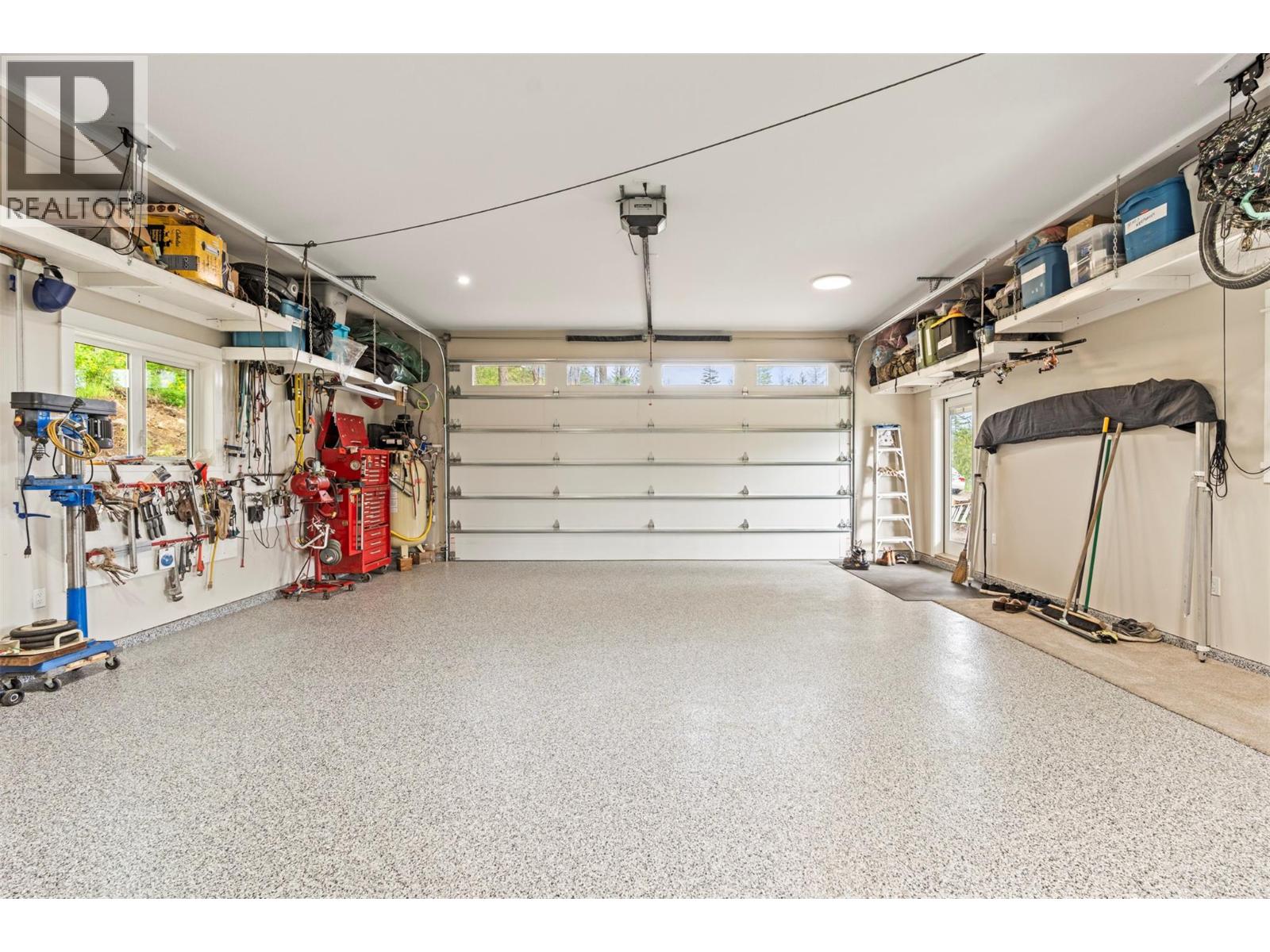 307 Oxbow Place, Enderby