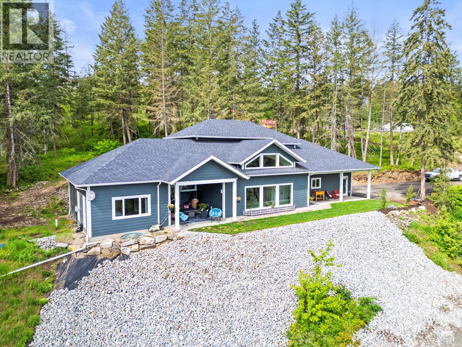 307 Oxbow Place, Enderby