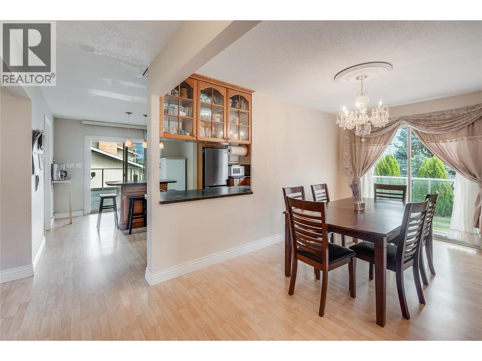 2540 6TH Avenue, Castlegar