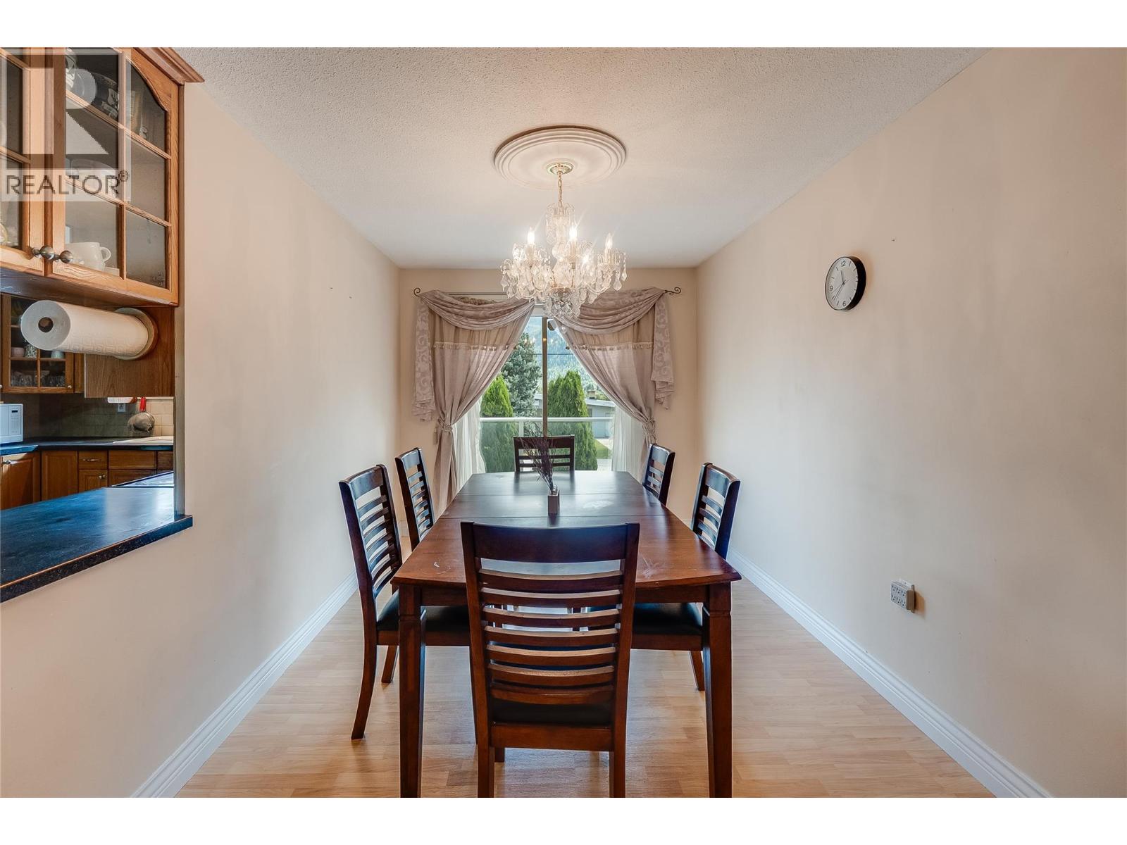 2540 6TH Avenue, Castlegar