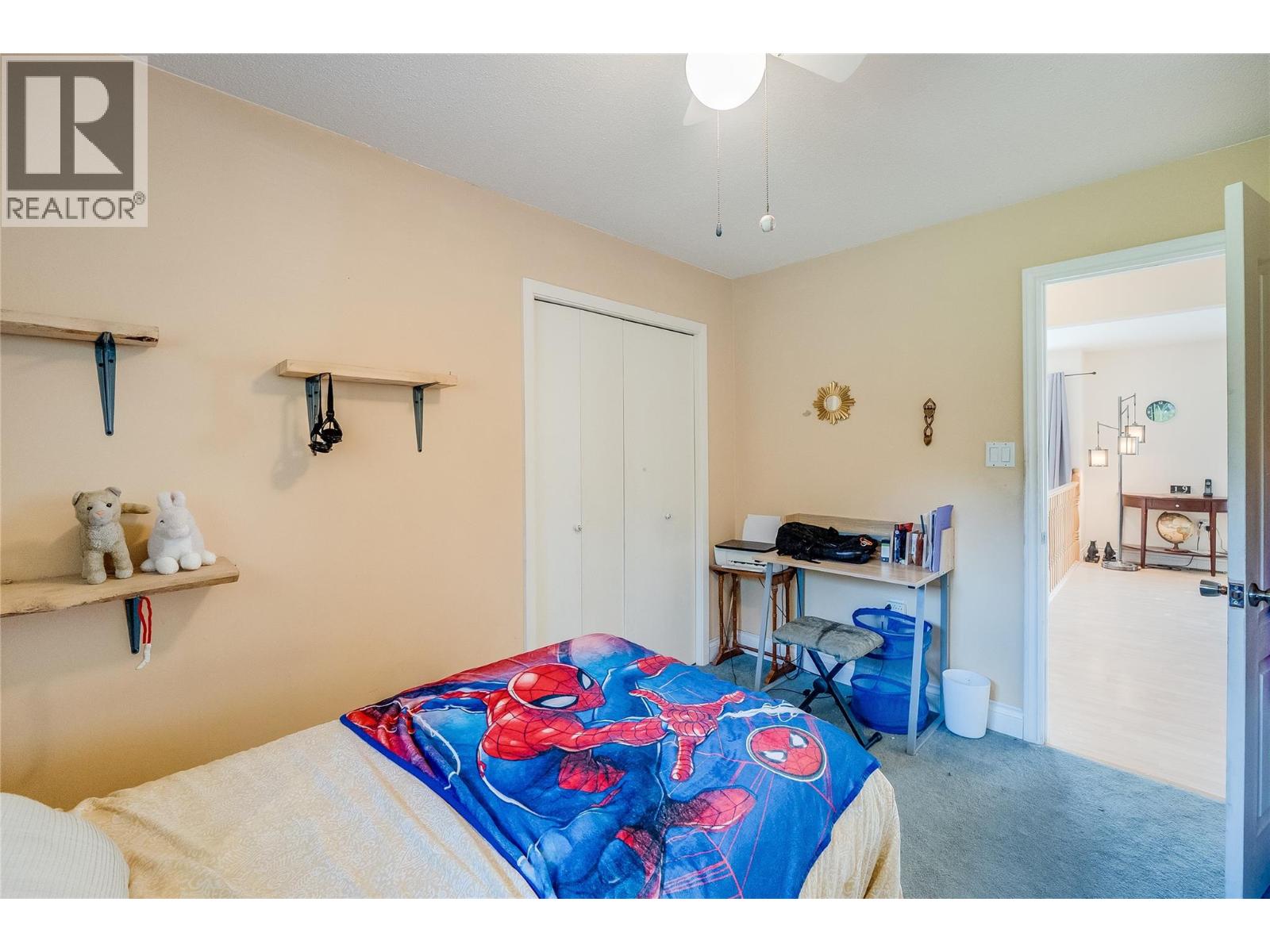 2540 6TH Avenue, Castlegar