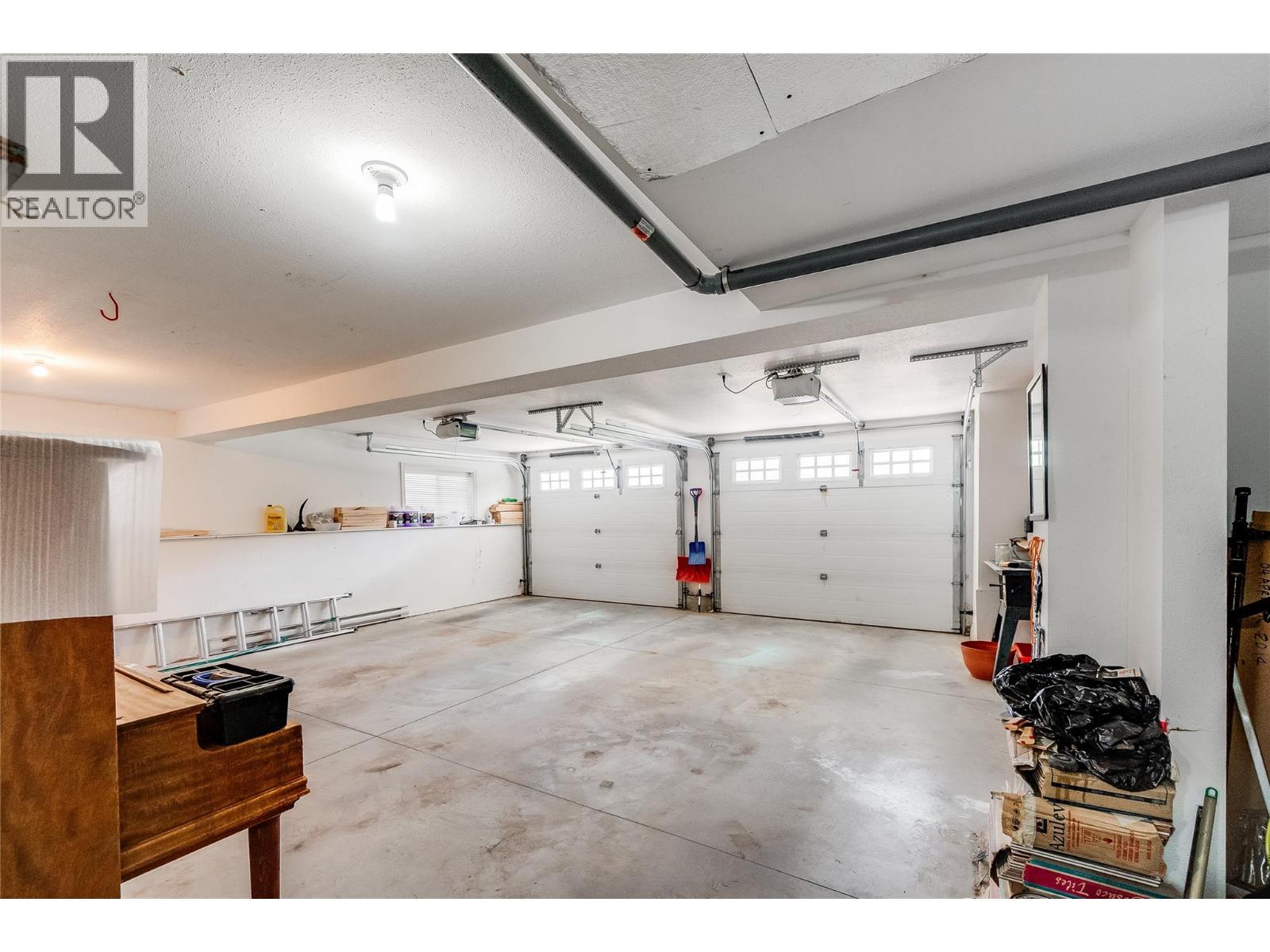 2540 6TH Avenue, Castlegar