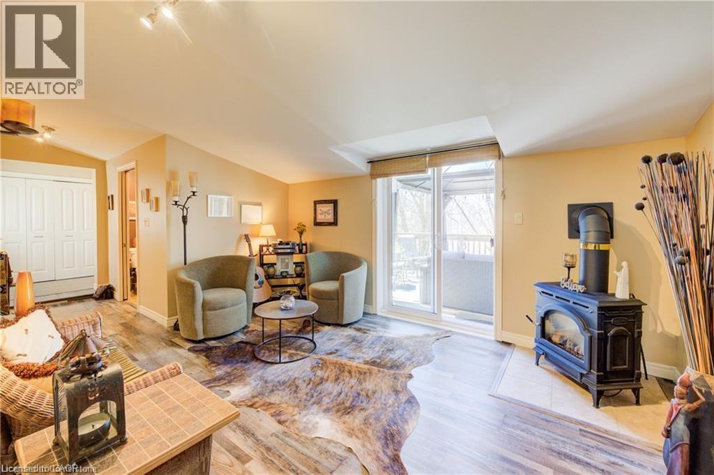 Photo 10 of 1276 Swan Street, Ayr ON