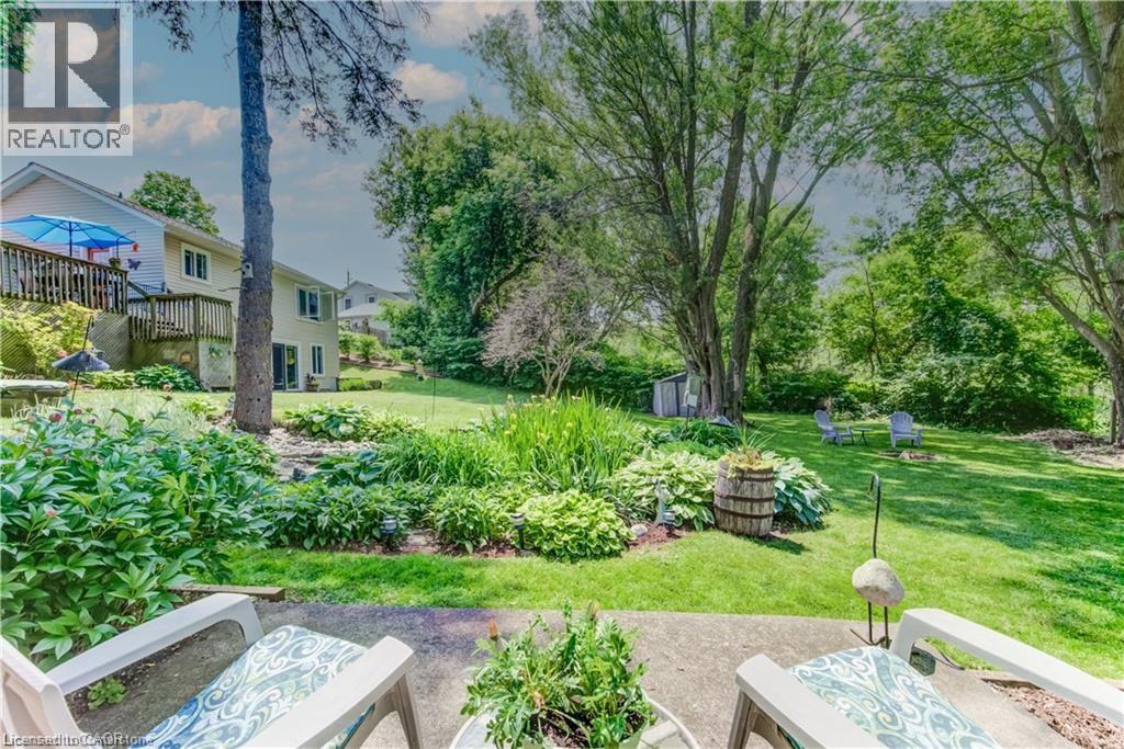 Photo 33 of 1276 Swan Street, Ayr ON