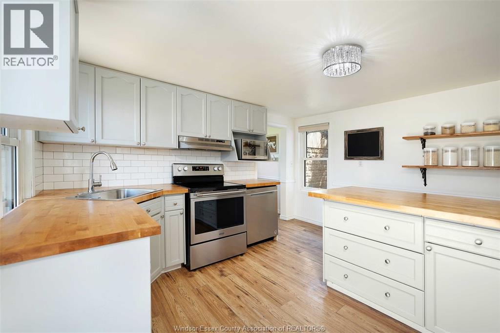 Photo 14 of 5290 Huron Church Line Road, Lasalle ON