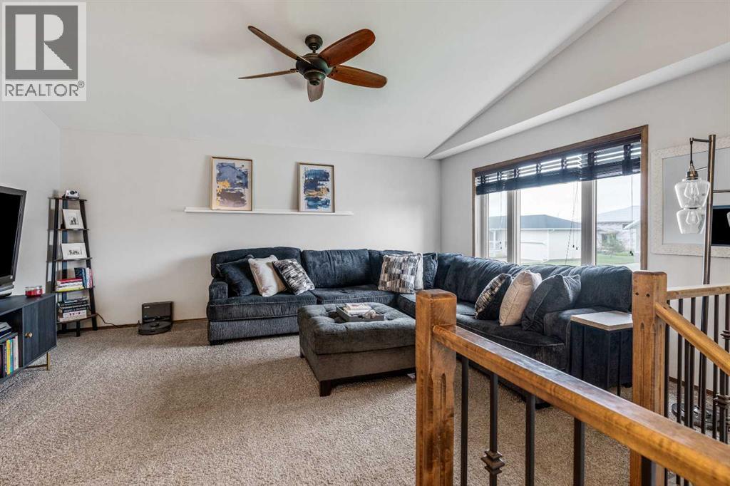 Photo 6 of 4206 56 Street, Taber AB