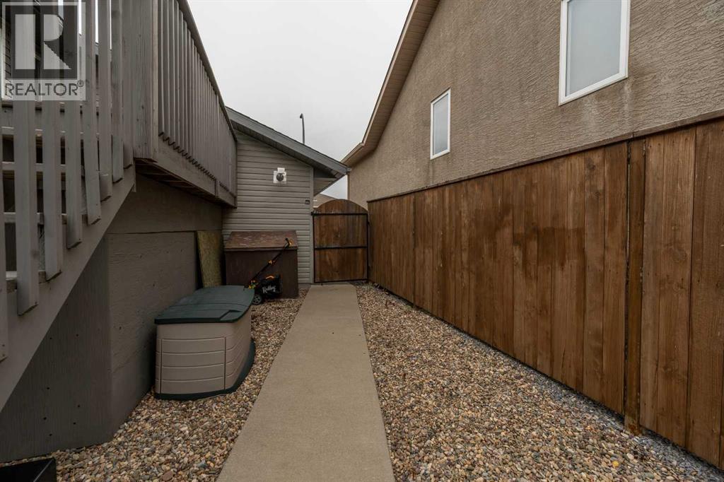 Photo 34 of 4206 56 Street, Taber AB