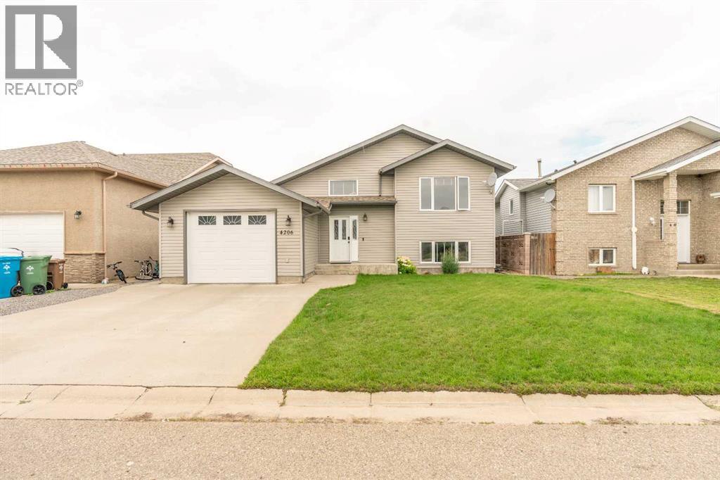 Photo 2 of 4206 56 Street, Taber AB