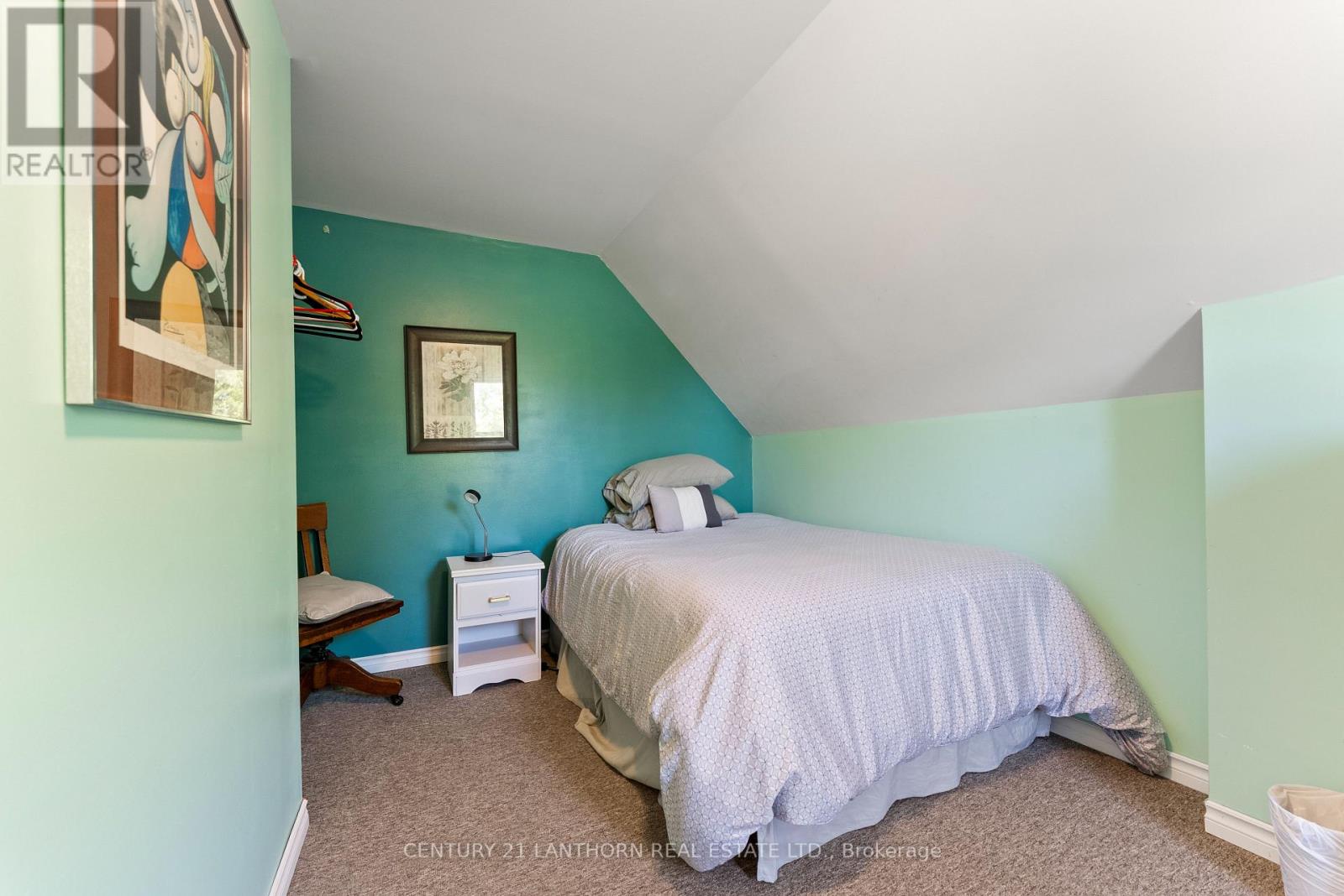 Photo 16 of 43 Stanley Street, Prince Edward County ON