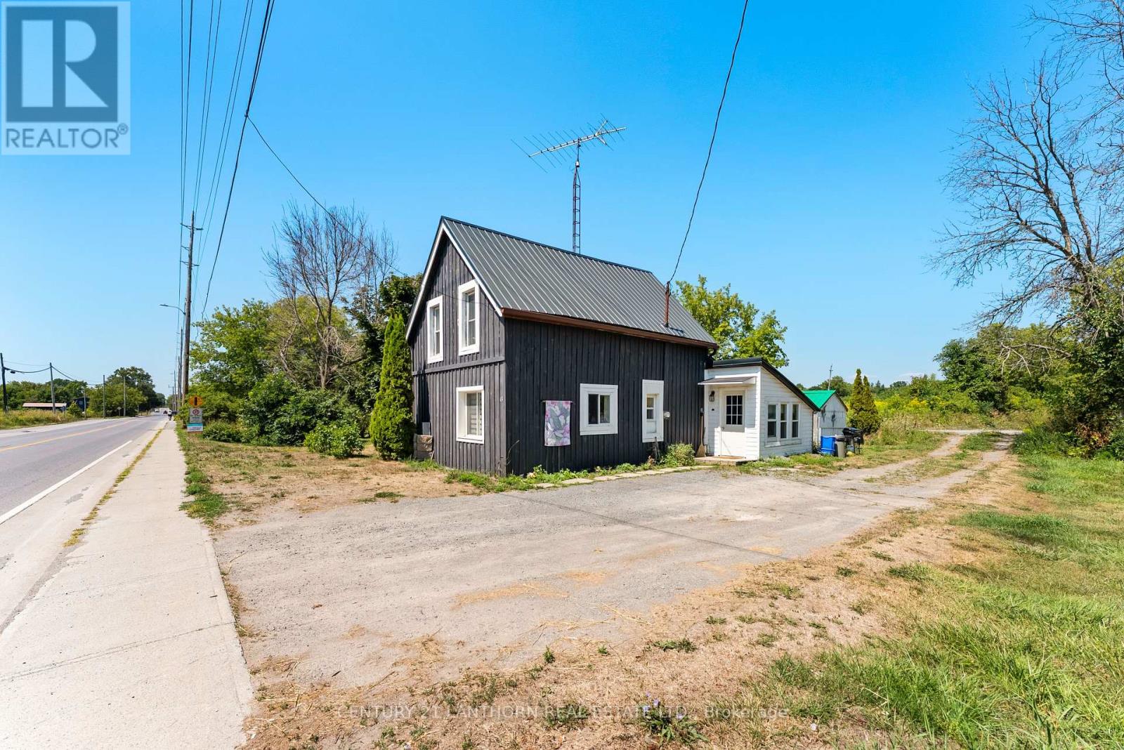 Photo 2 of 43 Stanley Street, Prince Edward County ON