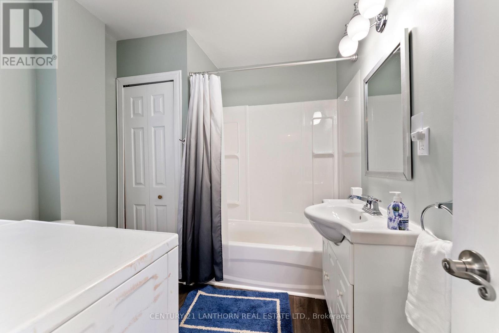 Photo 5 of 43 Stanley Street, Prince Edward County ON