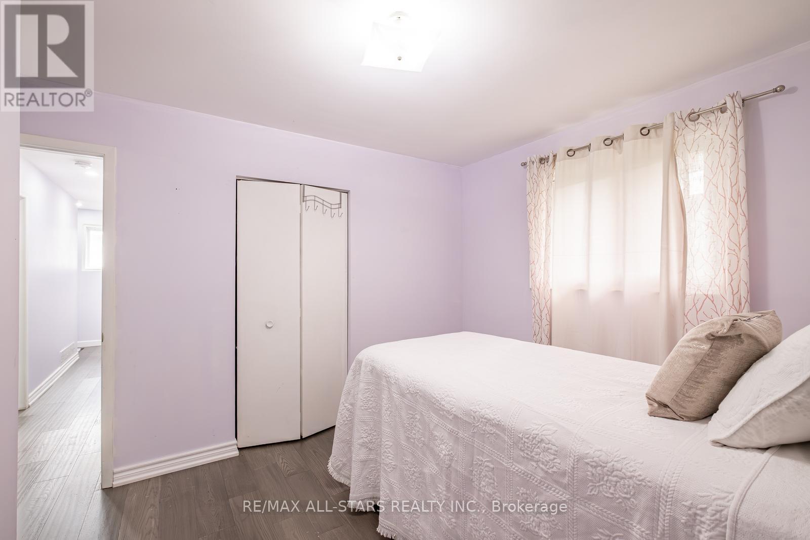 Photo 22 of 520 Elm Road, Whitchurchstouffville ON