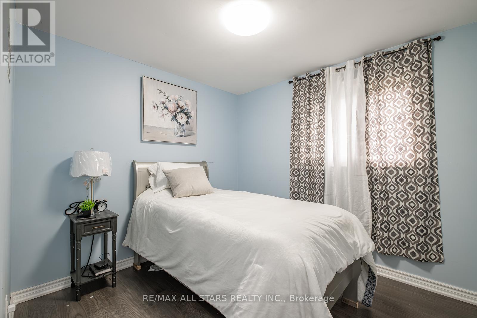 Photo 23 of 520 Elm Road, Whitchurchstouffville ON