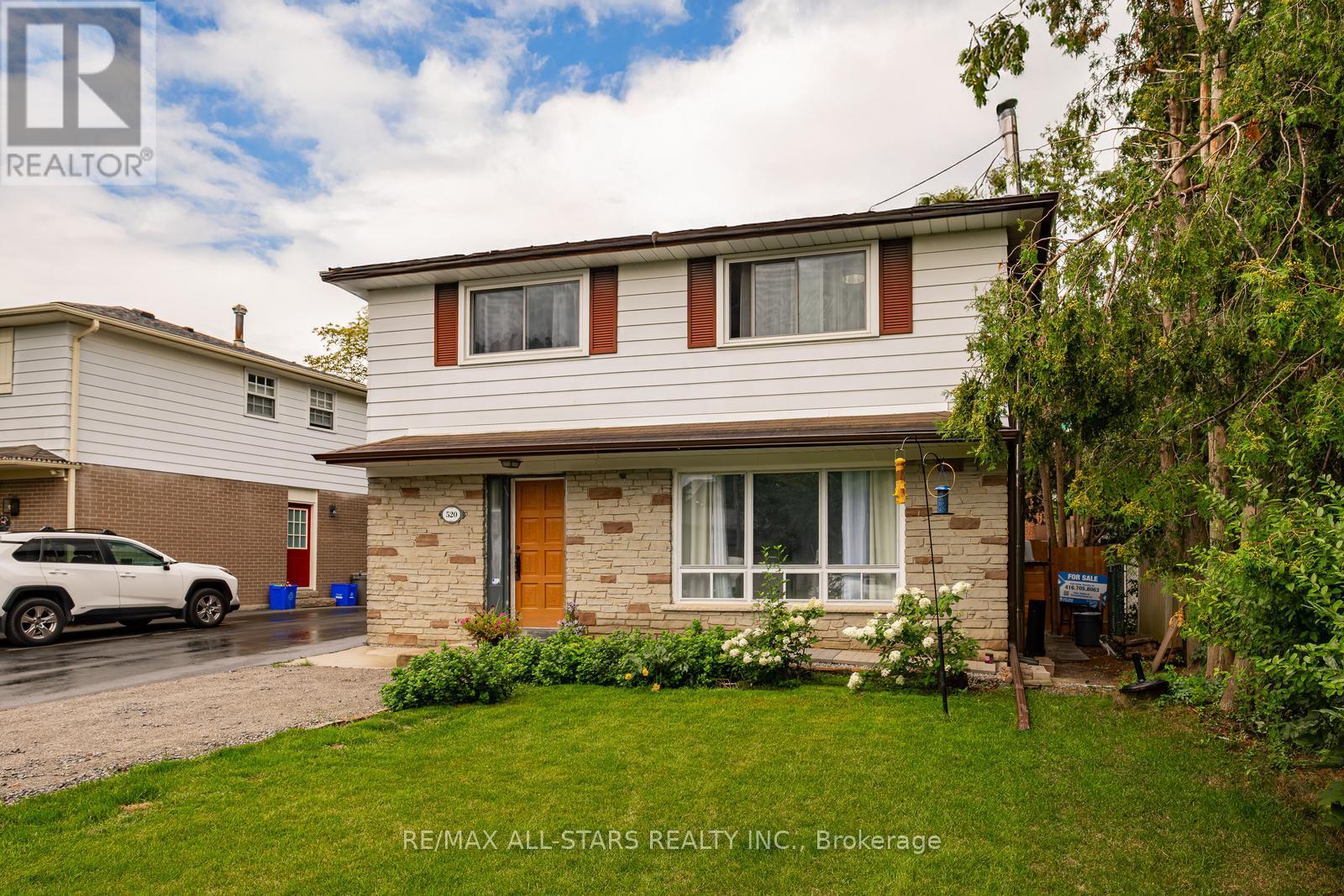 Photo 4 of 520 Elm Road, Whitchurchstouffville ON