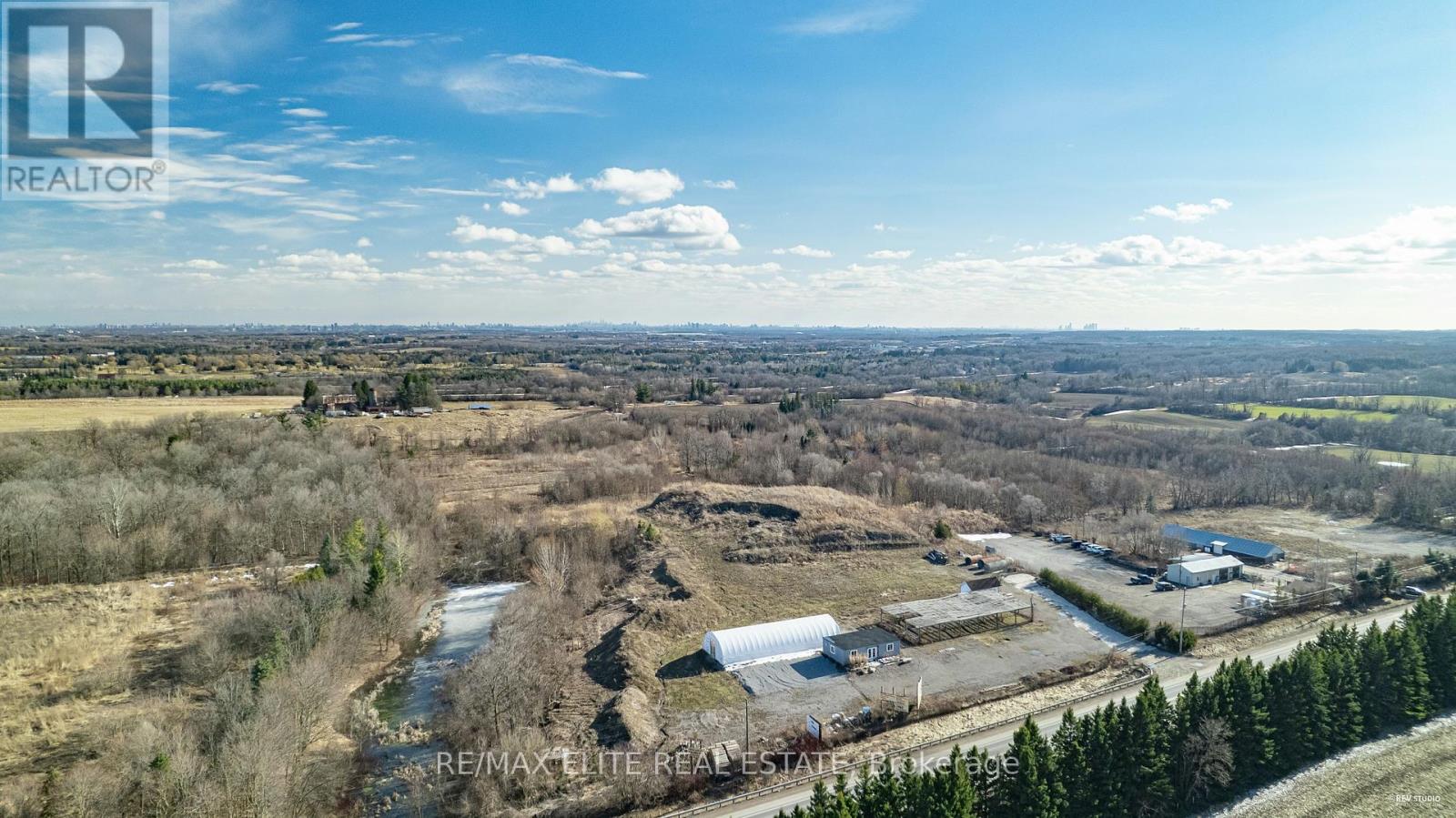 Photo 8 of 2737 Bloomington Road, Whitchurchstouffville ON