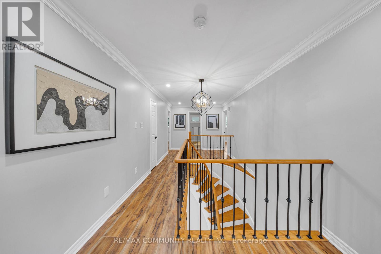Photo 1 of 71 Nightstar Drive, Richmond Hill ON