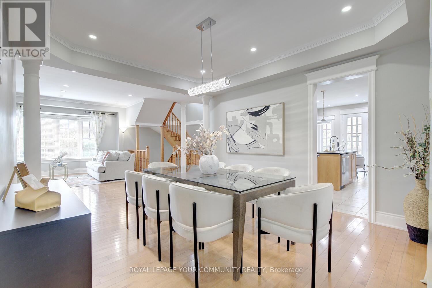 Photo 11 of 2 Aegis Drive, Vaughan ON